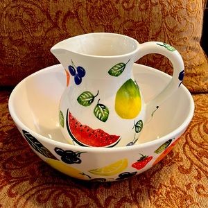 CRATE and BARREL wash basin and pitcher set. Handpainted in Italy